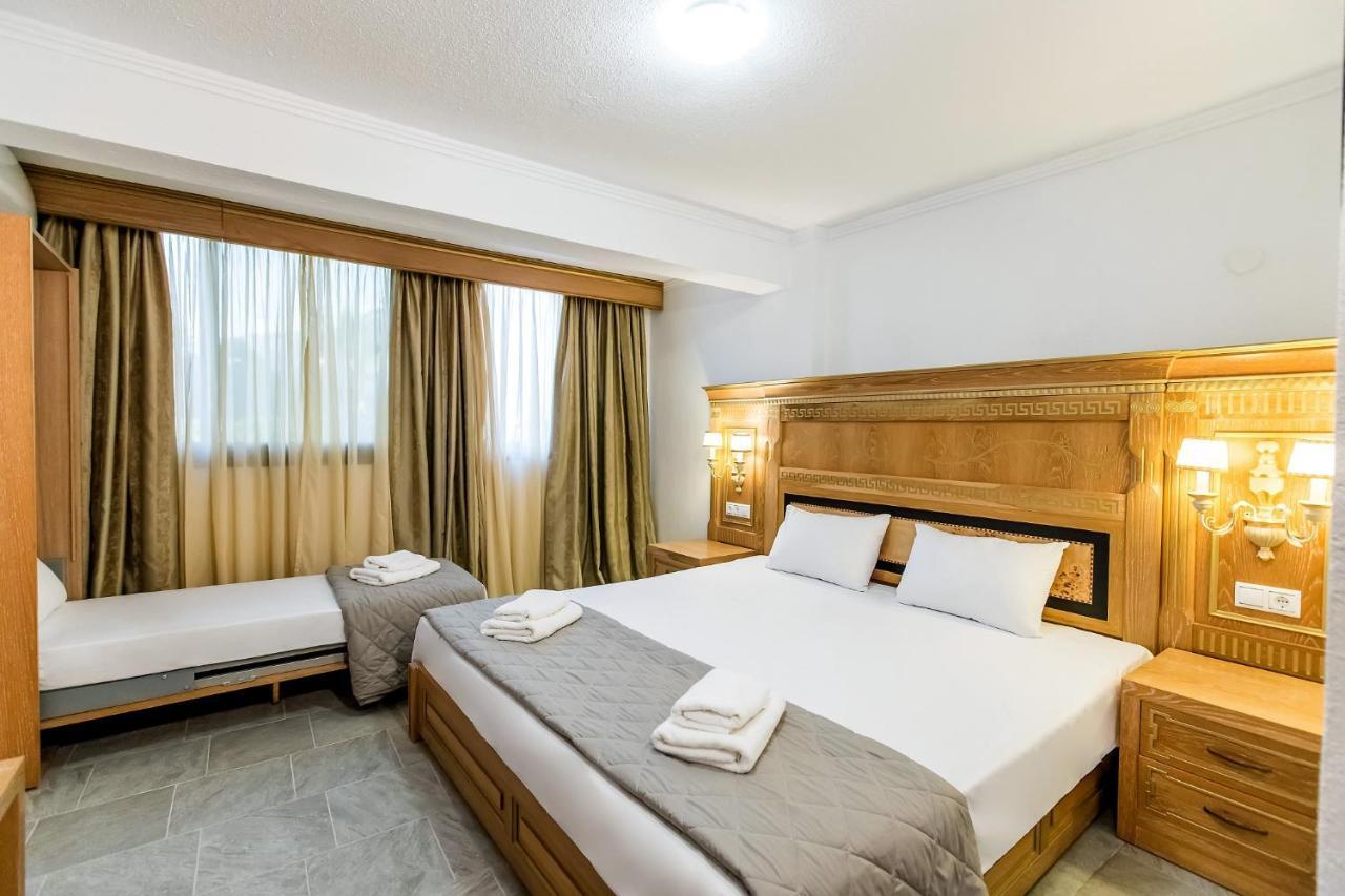 Halkidiki Greek Pride Seafront Hotel Skála Foúrkas Extérieur photo